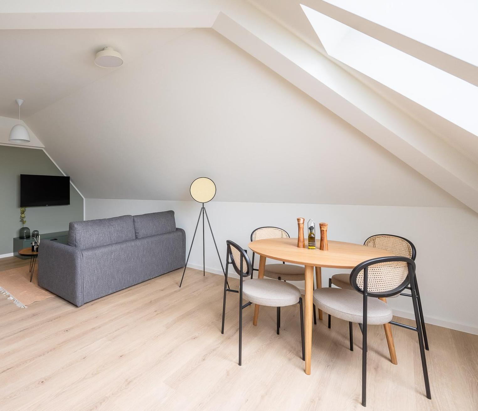 Limehome Stuttgart Elsenhansstr Zimmer foto