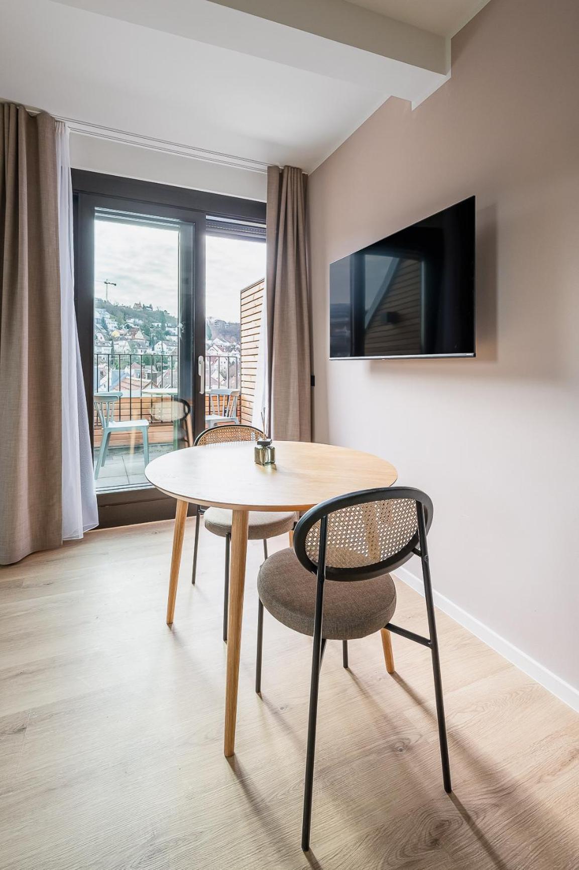 Limehome Stuttgart Elsenhansstr Zimmer foto